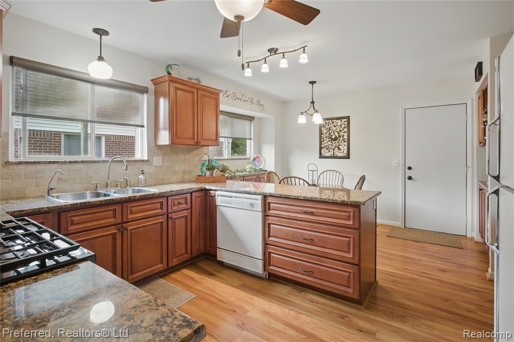 8530 Elmhurst Street, Canton, MI 48187 — Photo 4
