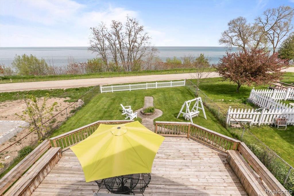 7158 LAKEVIEW Drive, Lexington, MI 48450 — Photo 23