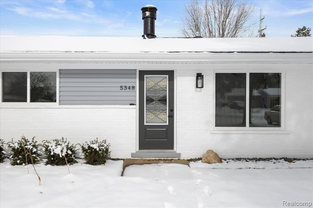 5348 Burgundy Drive, Clarkston, MI — Photo 4