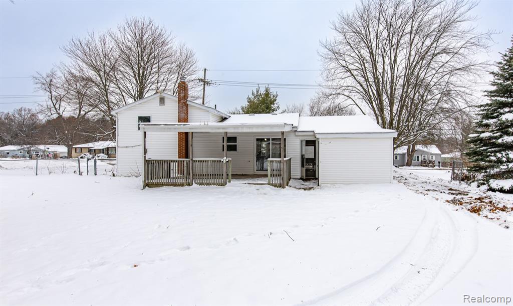 6445 Pontiac Lake Road, Waterford, MI 48327 — Photo 40