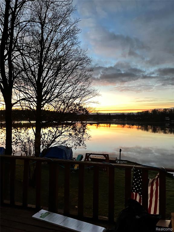 408 Peninsula Drive, Columbiaville, MI 48421 — Photo 35
