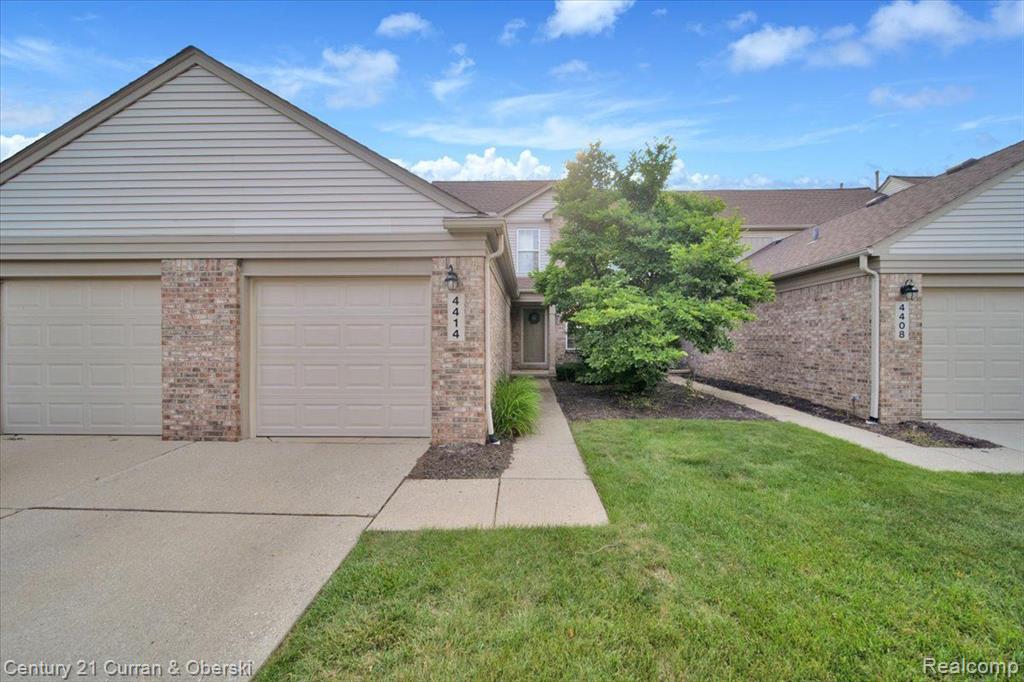 4414 HUNTERS Circle E, Canton, MI 48188 — Photo 2
