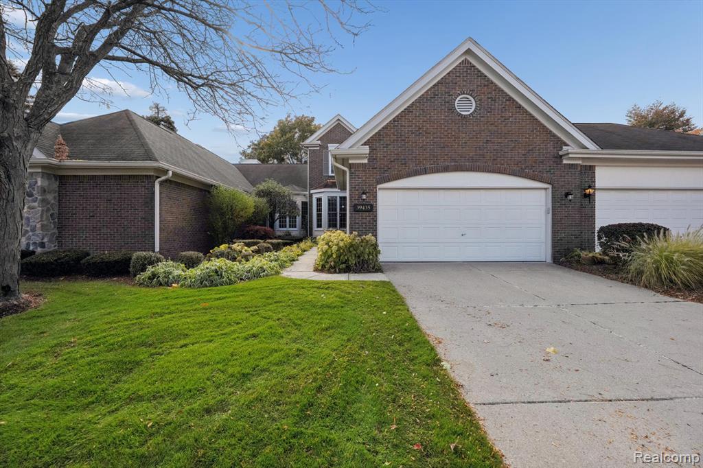 39435 Village Run Drive, Northville, MI 48168 — Photo 3