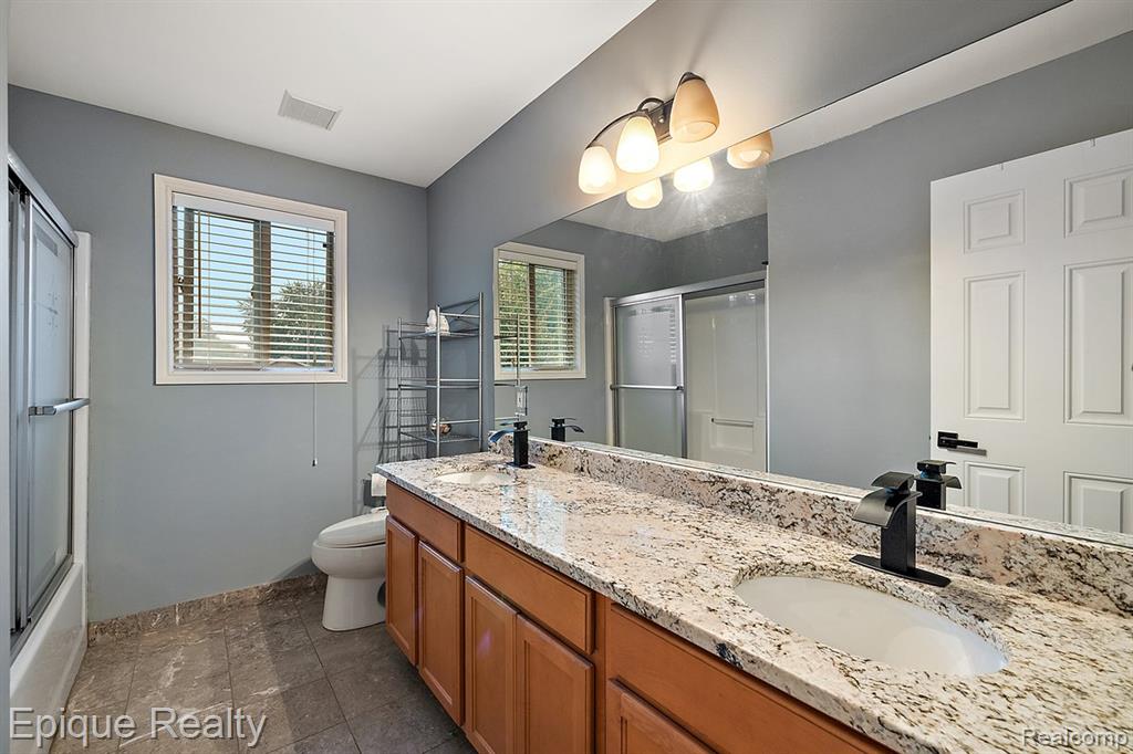 4527 Rochester Road, Troy, MI 48085 — Photo 54