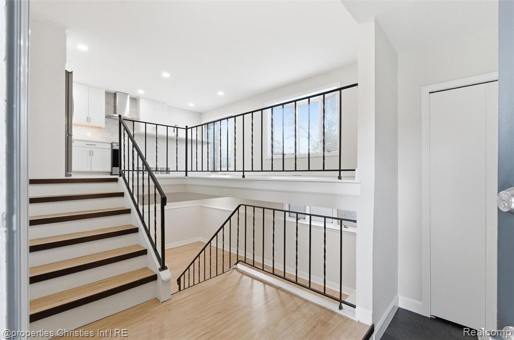 2629 Coral Drive, Troy, MI 48085 — Photo 13