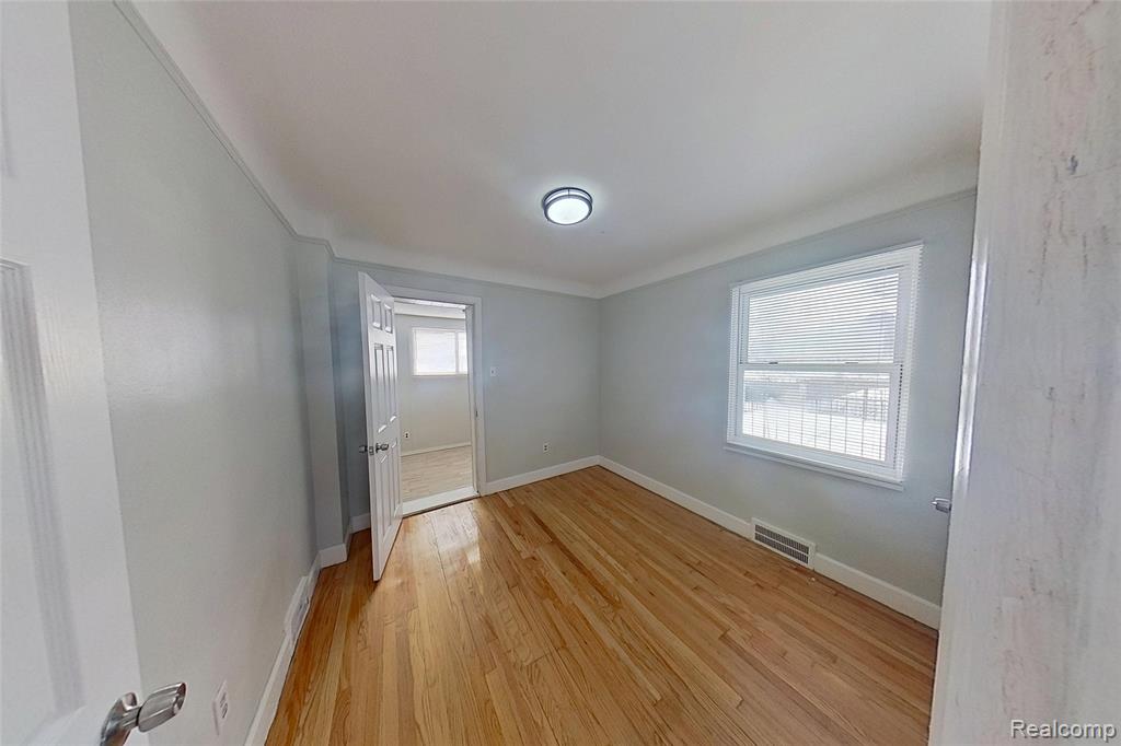 8401 W 7 Mile Road, Detroit, MI 48221 — Photo 35