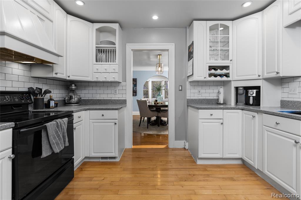 638 S Harvey Street, Plymouth, MI 48170 — Photo 16