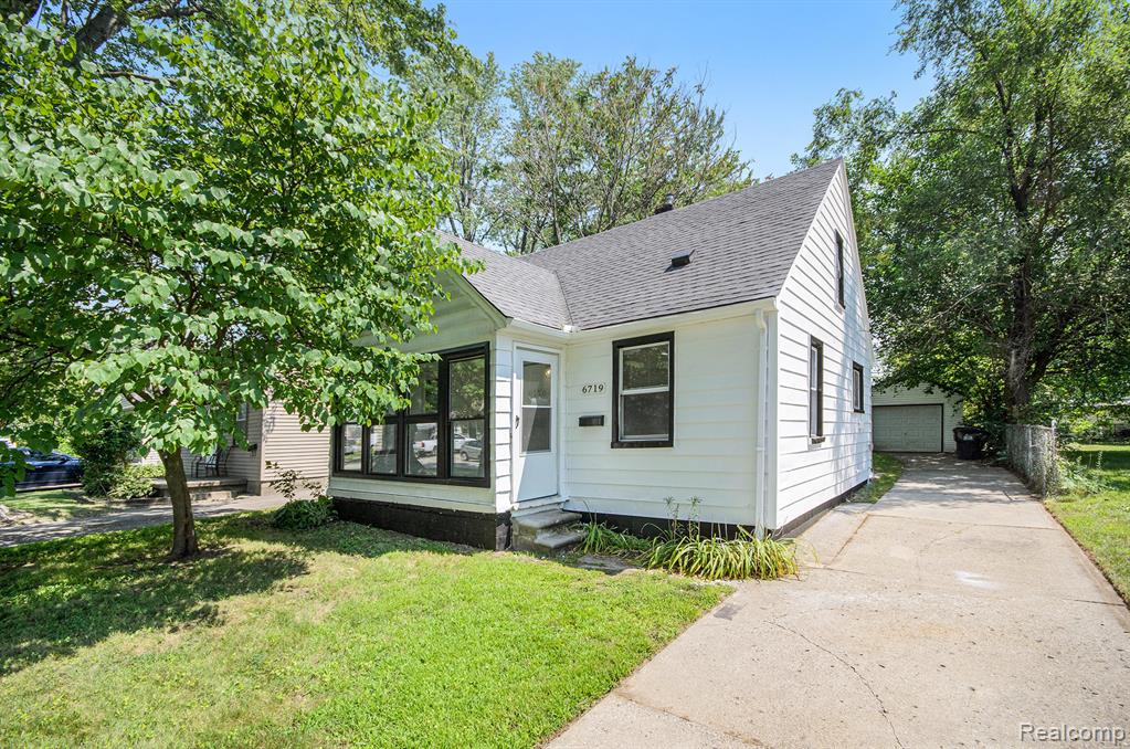 6719 MCGUIRE Street, Taylor, MI 48180 — Photo 18