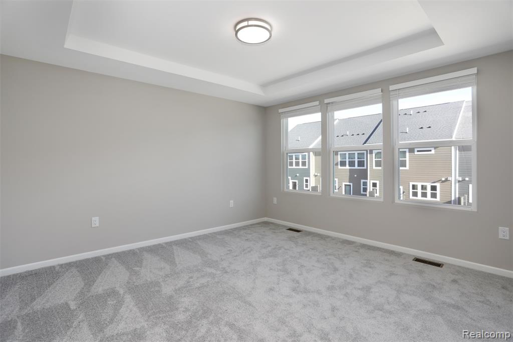 43173 Atwood Ave, Novi, MI — Photo 20
