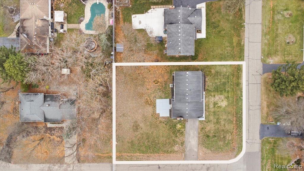 6958 HEATHER HEATH, West Bloomfield, MI — Photo 39