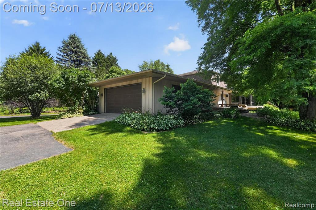 6039 Fish Lake Road, Holly, MI 48442 — Photo 45