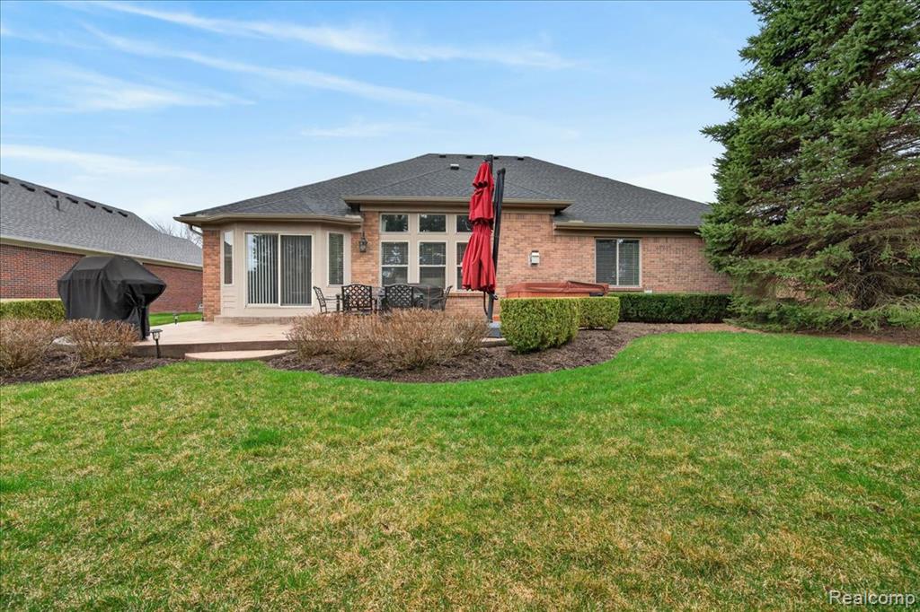 20196 Huron Drive, Clinton Twp, MI 48038 — Photo 40