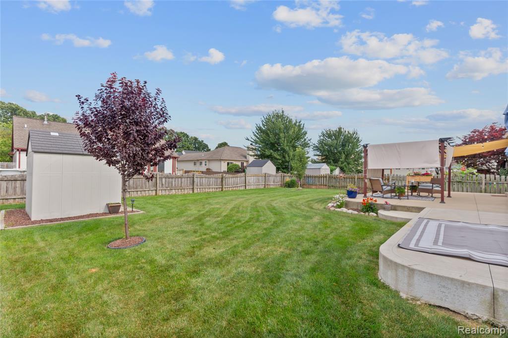 53076 Black Creek Drive, Chesterfield, MI 48047 — Photo 33