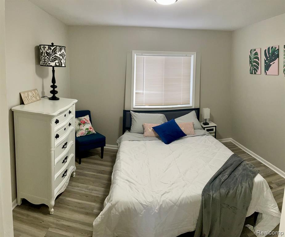 945 Olreana Road, White Lake, MI — Photo 6