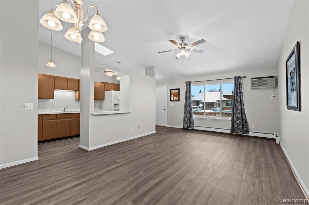 62072 Yorktown - Unit 4, South Lyon, MI 48178 — Photo 7