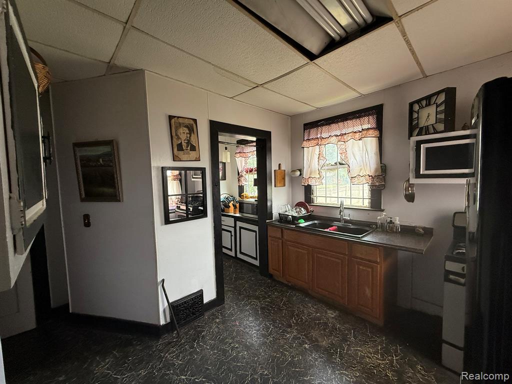 348 Josephine Street, Detroit, MI 48202 — Photo 11