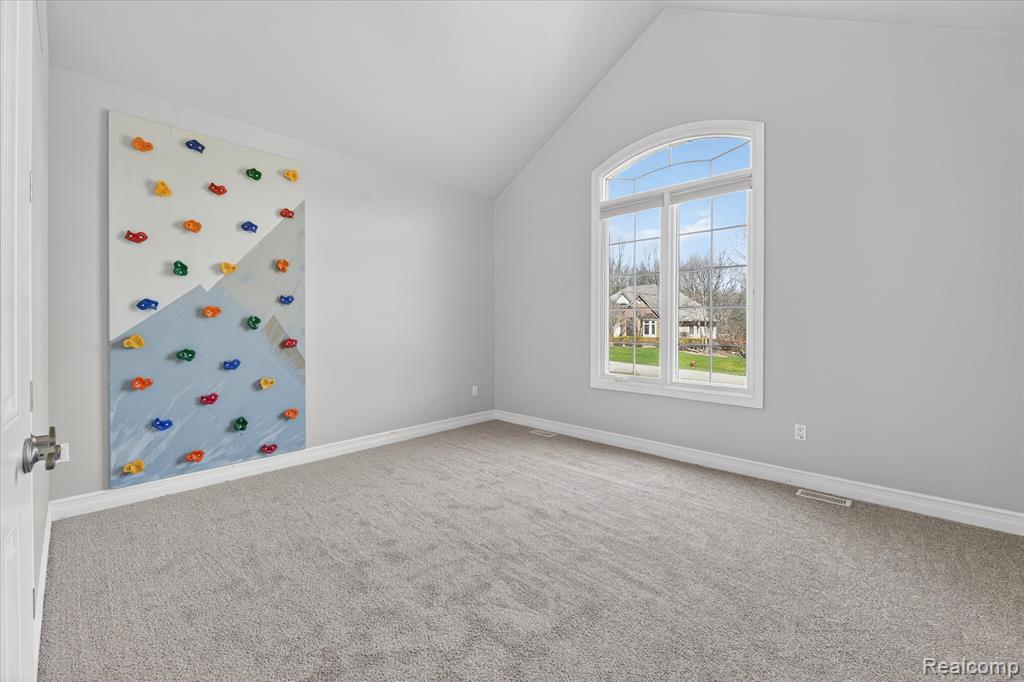 2591 Overbrook, Highland, MI — Photo 18