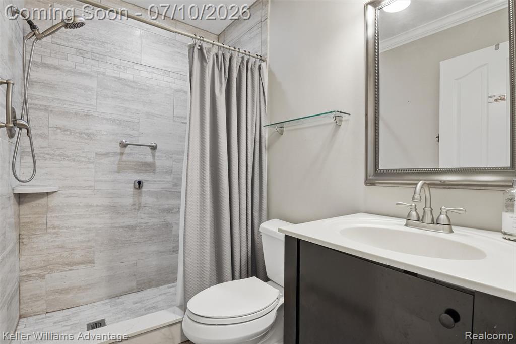 9722 Sunnywood Trail, South Lyon, MI 48178 — Photo 29