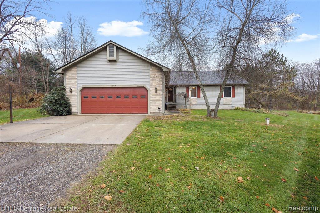 5904 W ALLEN Road, Fowlerville, MI 48836 — Photo 36