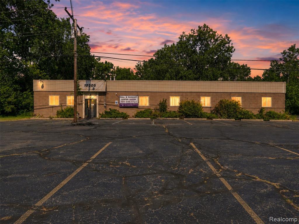 12305 Beech Daly Road, Taylor, MI, Taylor, MI