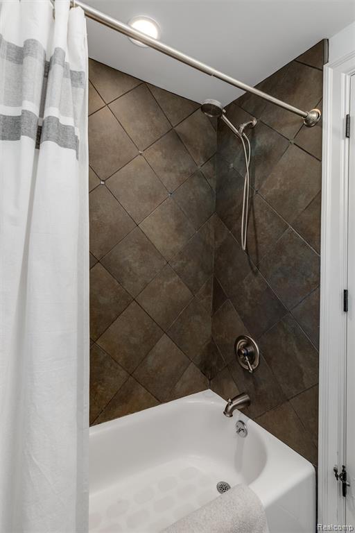 599 Westchester Way, Birmingham, MI 48009 — Photo 28
