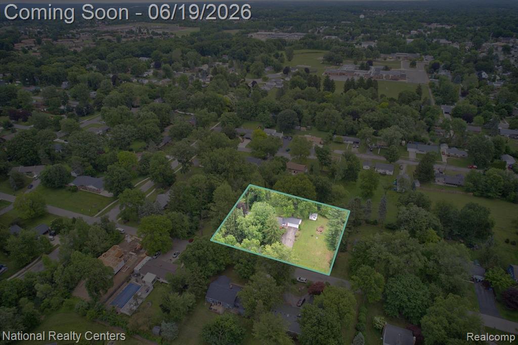 360 Woodland Drive, South Lyon, MI 48178 — Photo 64