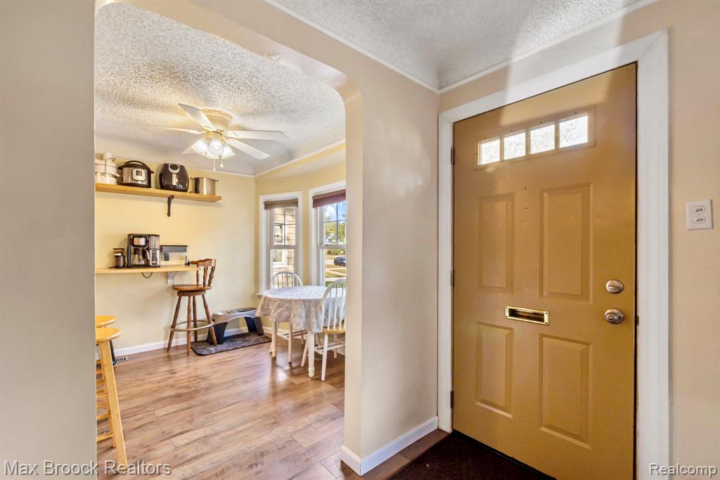 4428 Washington Street, Wayne, MI 48184 — Photo 6