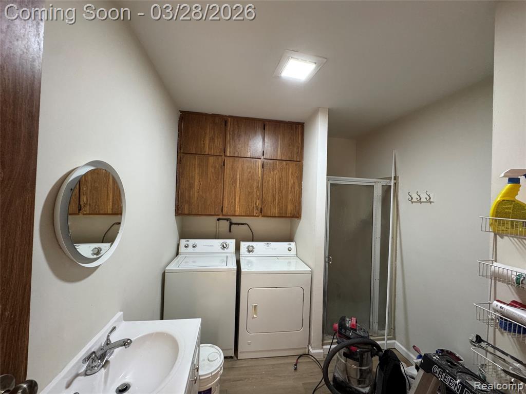 6326 Lathers Street, Garden City, MI — Photo 11