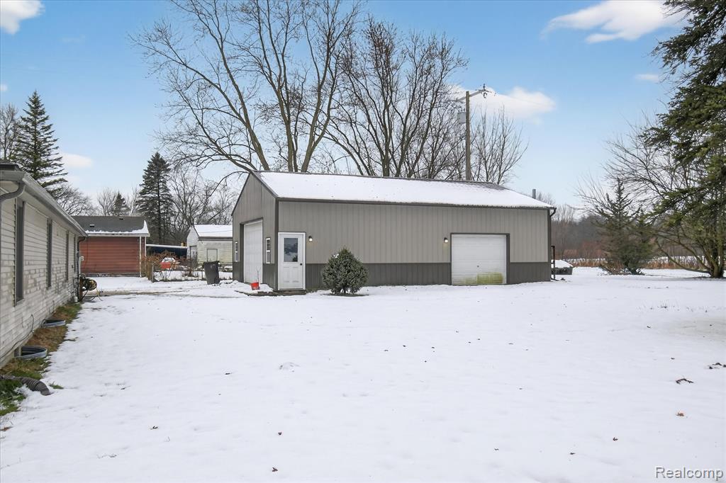 23650 Elwell Road, Belleville, MI 48111 — Photo 38