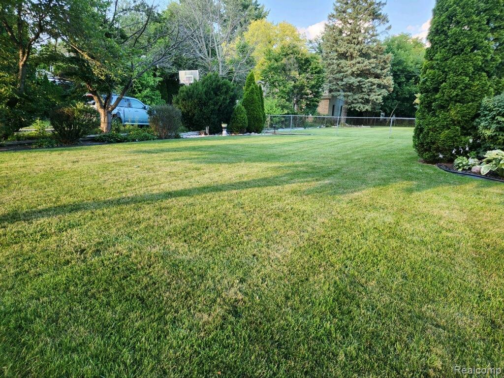 4955 Harding Street, Dearborn Heights, MI 48125 — Photo 20