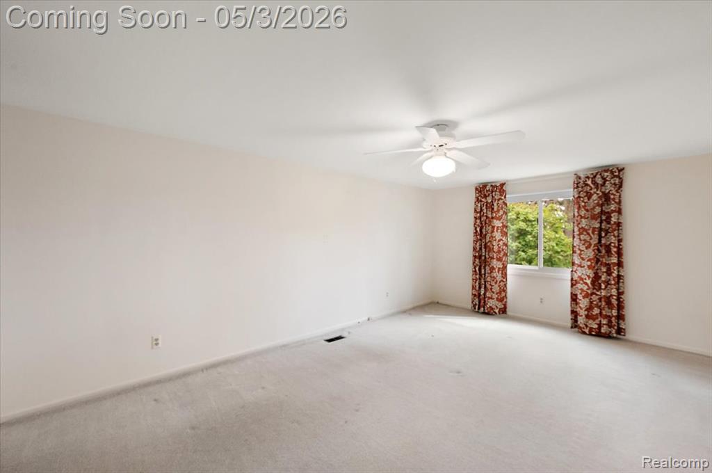 4821 School Bell Lane, Bloomfield Hills, MI 48301 — Photo 24