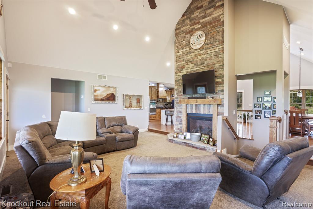 9351 Lange Road, Birch Run, MI 48415 — Photo 29