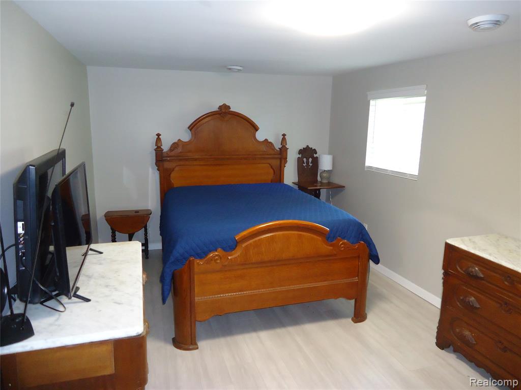 370 Adams Road, Saginaw, MI 48609 — Photo 31