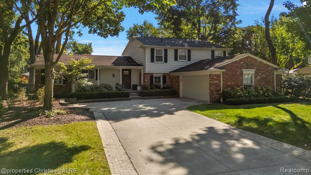 31462 Waltham Road, Beverly Hills, MI 48025 — front exterior