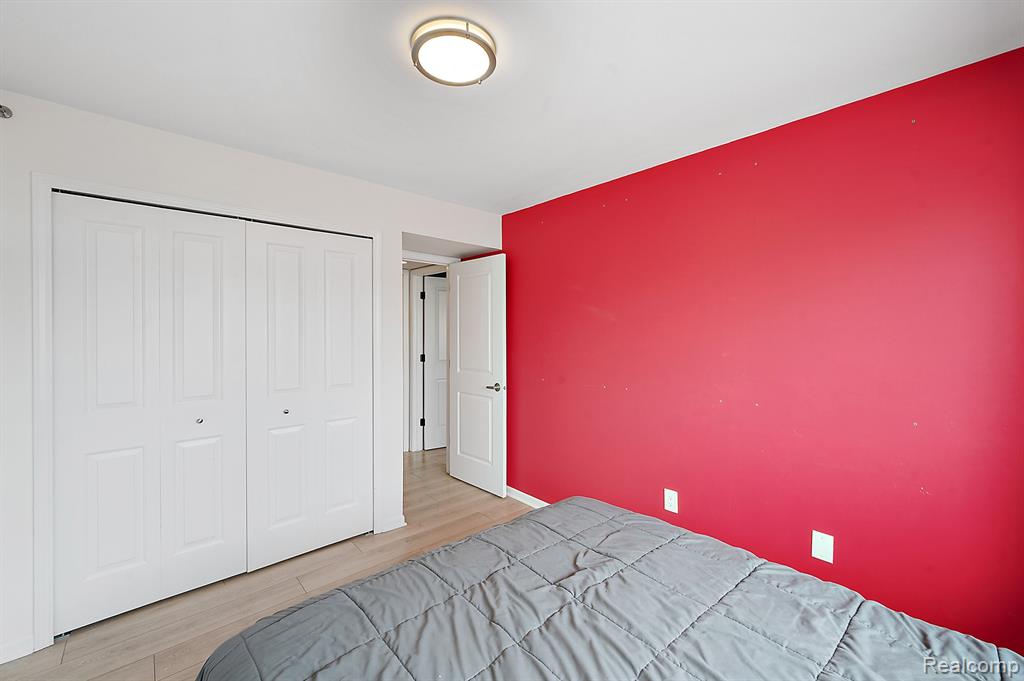 243 Pinewood Circle, Plymouth, MI 48170 — Photo 21