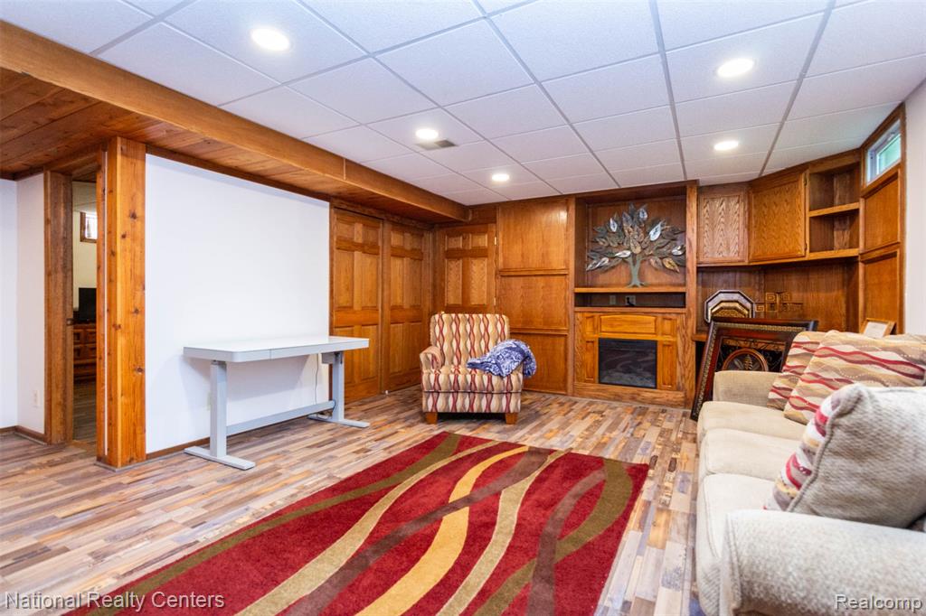 8706 Buckland Drive, South Lyon, MI 48178 — Photo 35