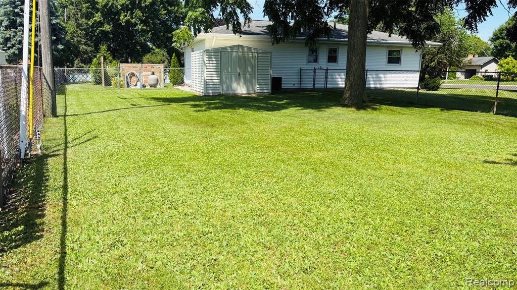 4108 Allen Court, Bay City, MI 48706 — Photo 53