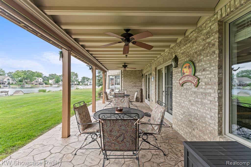 9210 Twin Lakes Drive, White Lake, MI — Photo 5