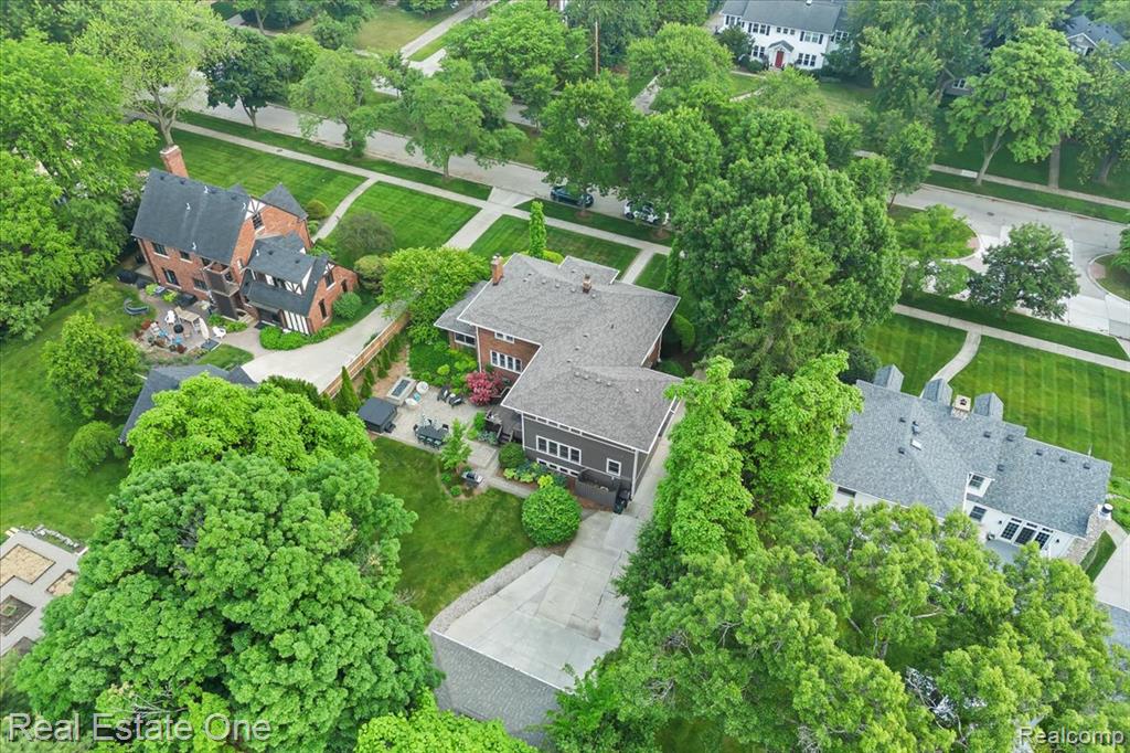 22 Elm Park Boulevard, Pleasant Ridge, MI — Photo 43