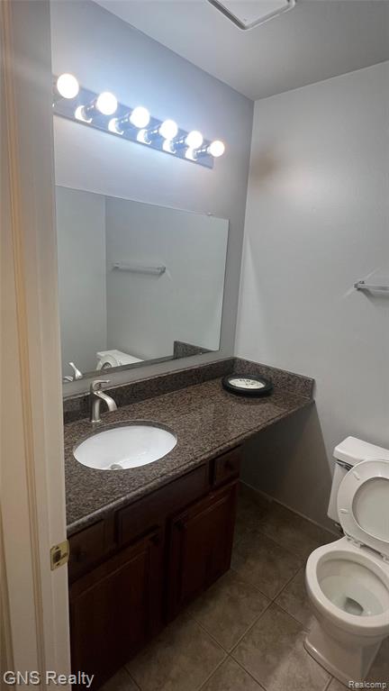 45270 Keding Street, 102, Utica, MI 48317 — Photo 8
