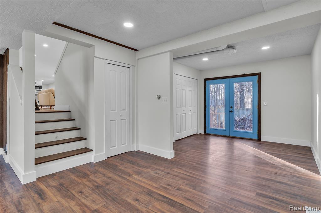 8165 Leonard Drive, Holly, MI 48442 — Photo 42