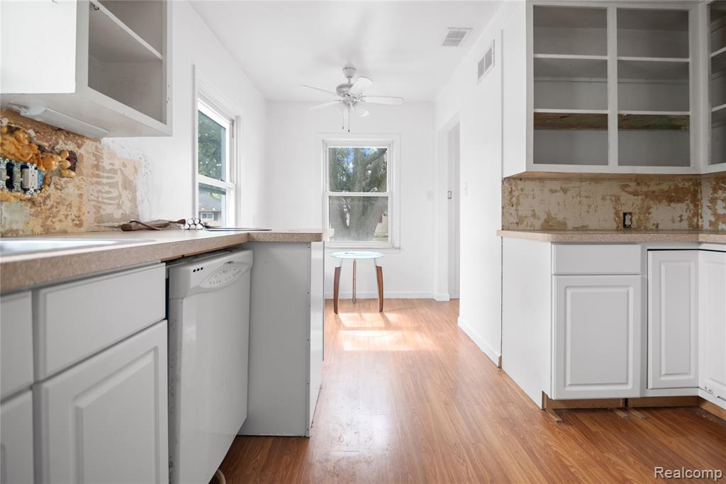 769 Coolidge Avenue, Clawson, MI — Photo 9
