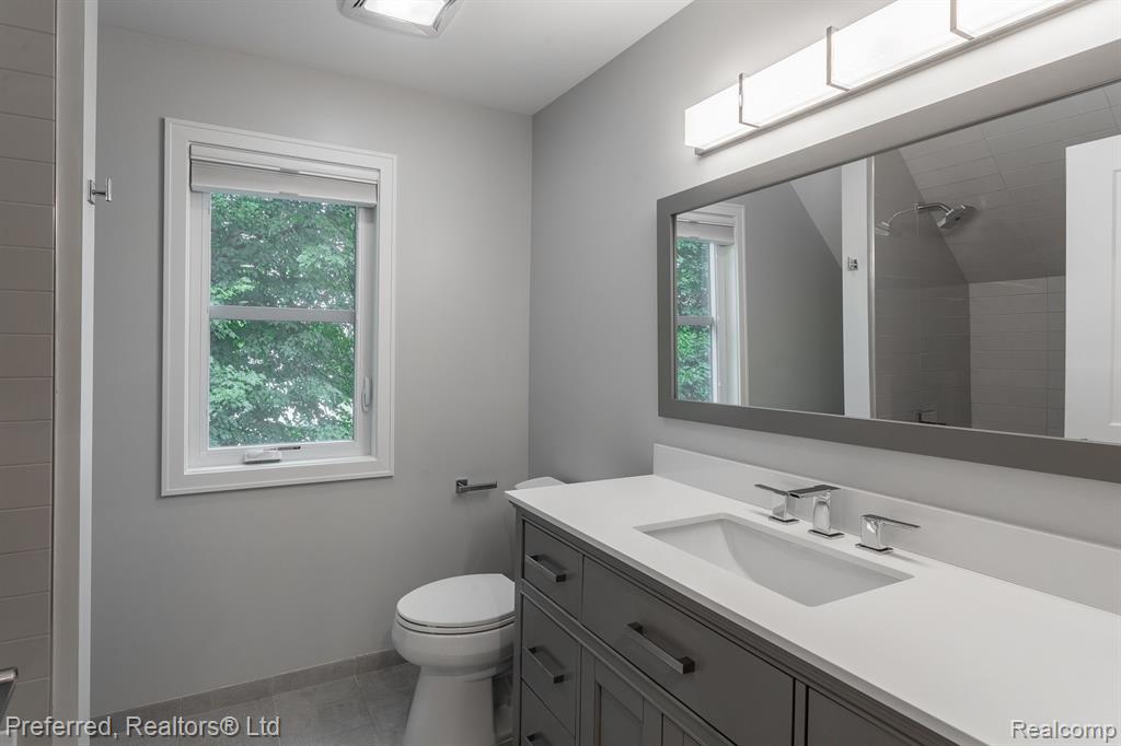 807 MINER Street, Ann Arbor, MI 48103 — Photo 20