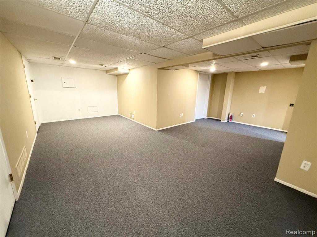 6842 Indian Creek Drive, West Bloomfield, MI — Photo 30