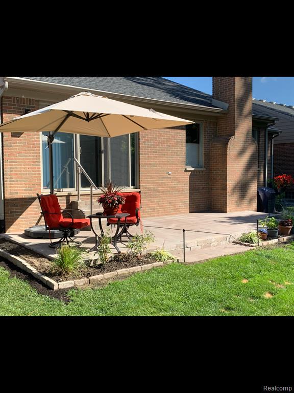 404 WALNUT Drive, 34, South Lyon, MI 48178 — Photo 28
