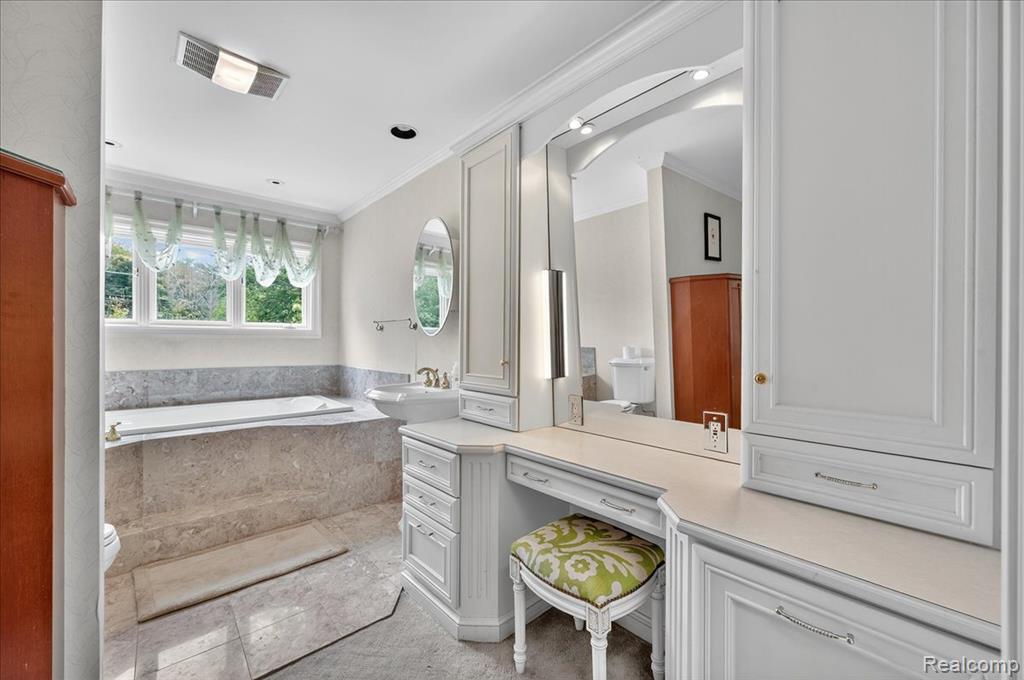 4815 Mill Creek Court, Rochester, MI 48306 — Photo 34