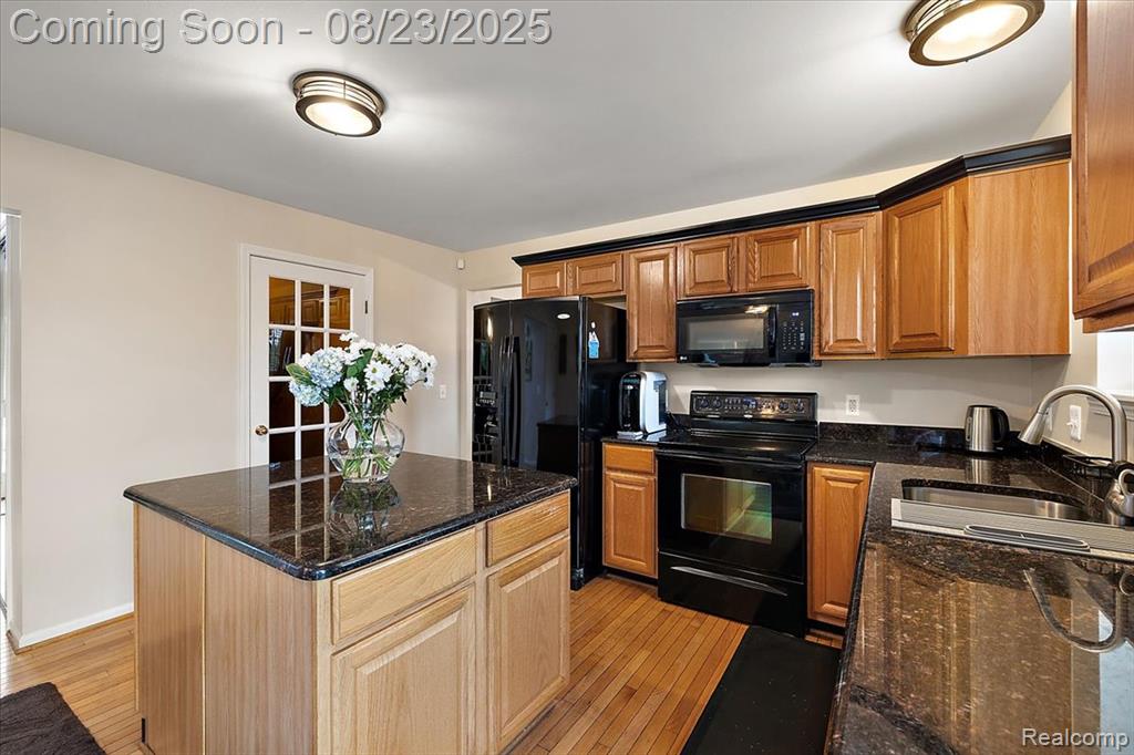 9335 W Walden Drive, Van Buren, MI 48111 — Photo 19