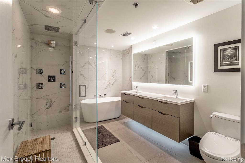 432 S Washington Avenue, 1701, Royal Oak, MI 48067 — Photo 9
