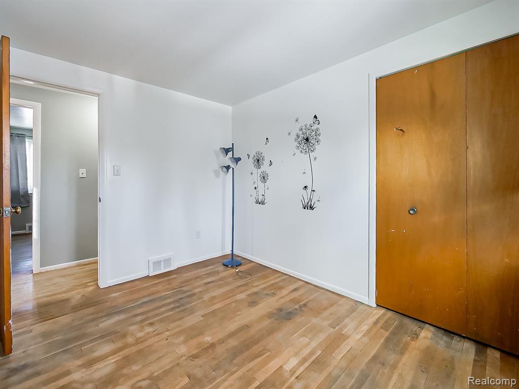 430 N Dobson Street, Westland, MI — Photo 17