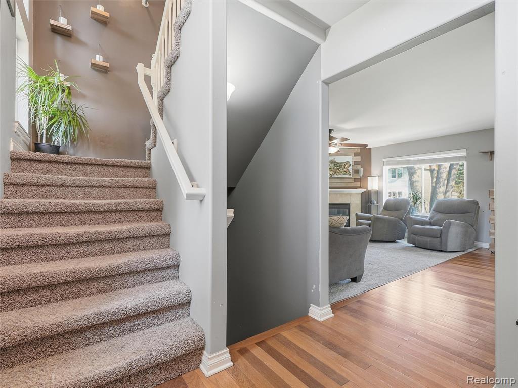 7226 Garvin, Waterford, MI 48329 — Photo 4